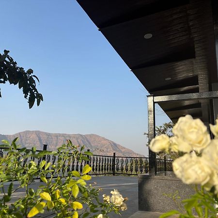 The Green Gate Resort Mulshi Eksteriør bilde