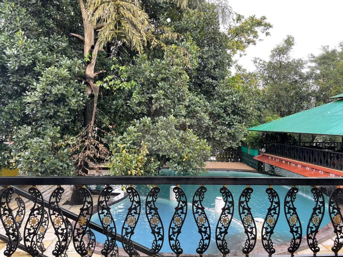 The Green Gate Resort Mulshi Eksteriør bilde