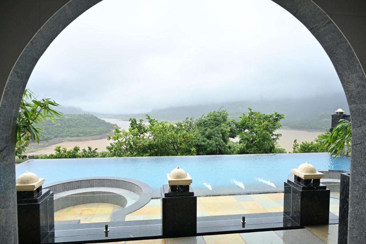 The Green Gate Resort Mulshi Eksteriør bilde