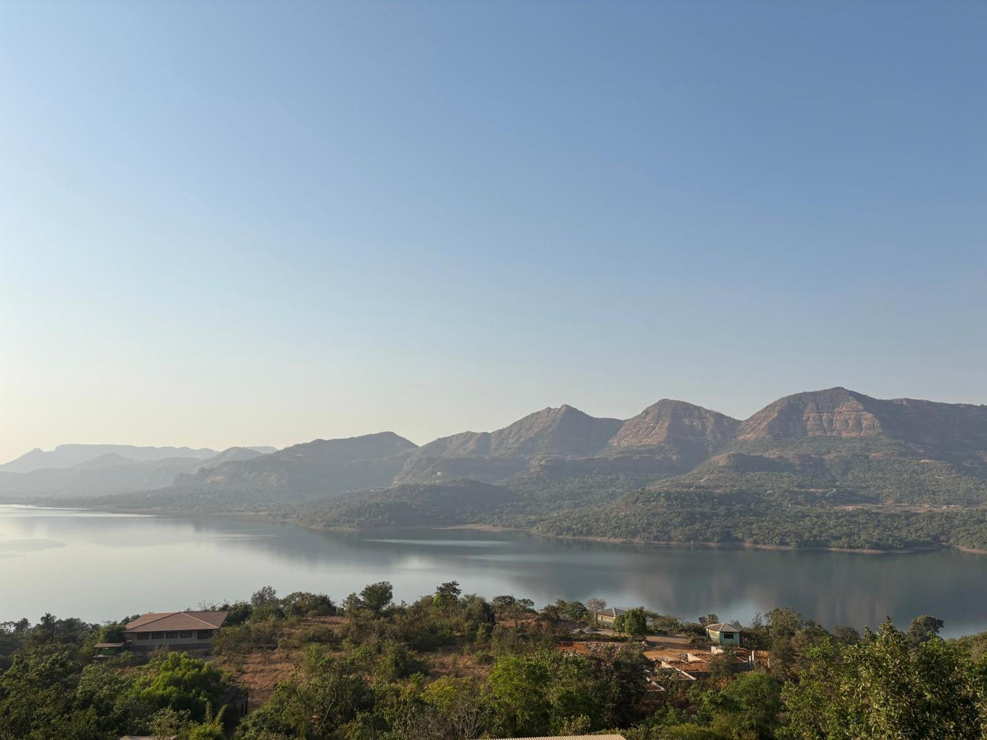 The Green Gate Resort Mulshi Eksteriør bilde