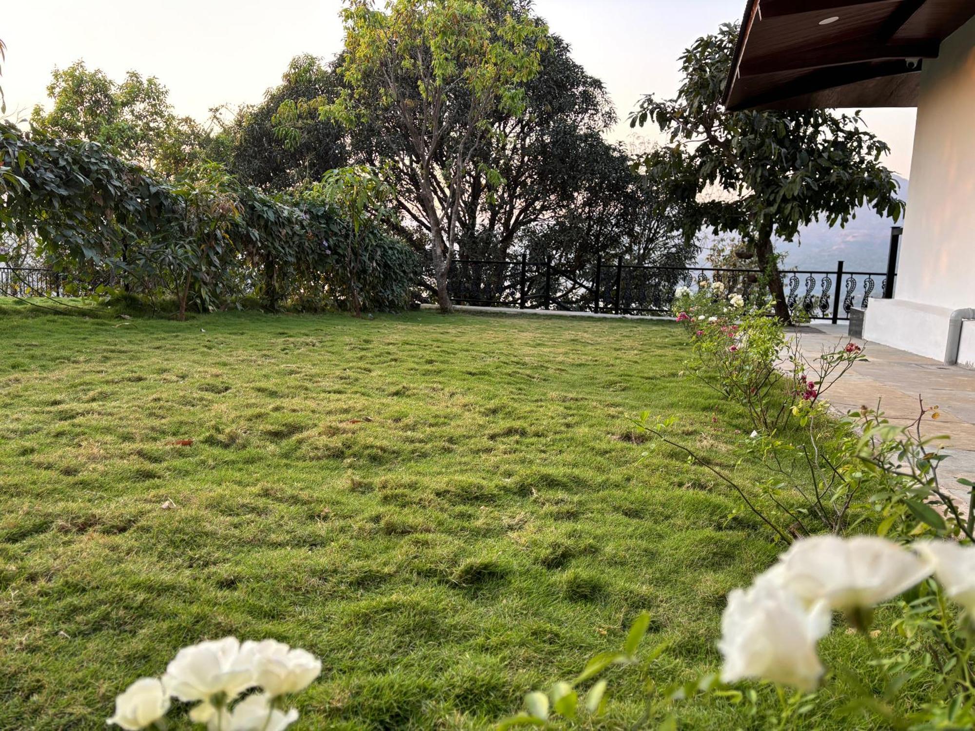 The Green Gate Resort Mulshi Eksteriør bilde